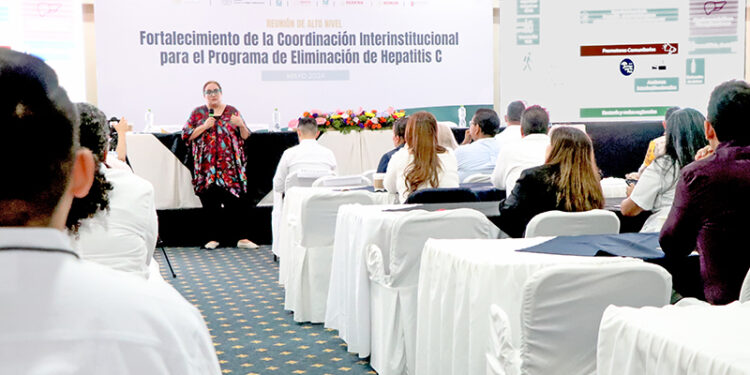 REALIZAN REUNIÓN PARA FORTALECER EN BCS EL PROGRAMA DE ELIMINACIÓN EN HEPATITIS C