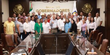 FIRMAN GOBIERNO DE BCS Y MAGISTERIO, ACUERDO PARA EL PAGO PROGRESIVO DE LA GRATIFICACIÓN QUINQUENAL Y EL REGRESO A CLASES ESTE MIÉRCOLES 22 DE MAYO