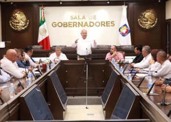 ENTREGA GOBIERNO DE BCS PROPUESTAS DE MAGISTERIO