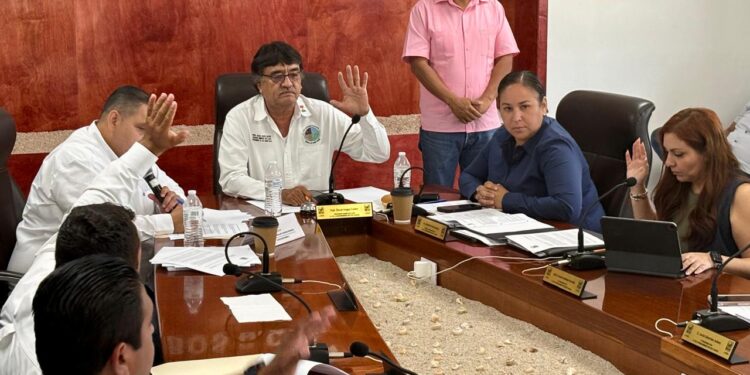 El H. Cabildo autorizó por mayoría la modificación a los artículos 3, 8, 9, 10, 12, 16, 17, 18, 19, 22, 23, 24 y 25, así como la adición del artículo 25 bis del Reglamento para el Proceso de Entrega-Recepción para los Servidores Públicos de Los Cabos.