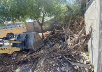 Continúan trabajando en el retiro de basura en las escuelas, centros de salud y hospitales del municipio de Los Cabos