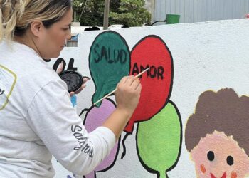 En Cabo San Lucas, lanzó un programa denominado “Pintando Mis Derechos”