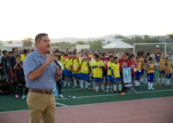 500 participantes de los 5 municipios del estado estarán compitiendo en las ramas de futbol y ajedrez 