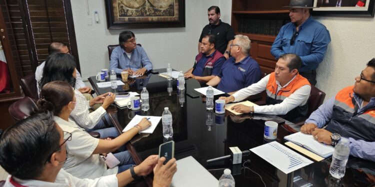 Acordaron reforzar las medidas contra la hepatitis A para disminuir y erradicar los casos en el municipio, por ello se intensificarán las campañas de prevención en las escuelas y colonias de Los Cabos