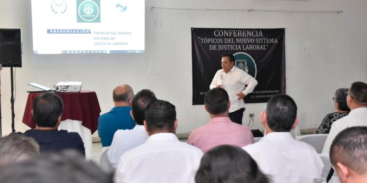 La reforma laboral impulsa un mercado justo y equitativo, con transparencia, democracia sindical y justicia: diputada María Luisa Trejo Piñuelas