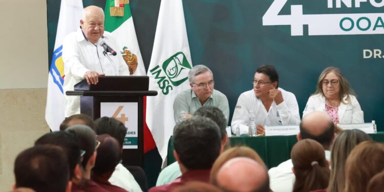 ASISTE GOBERNADOR VMCC A INFORME DEL TITULAR DEL IMSS EN BCS