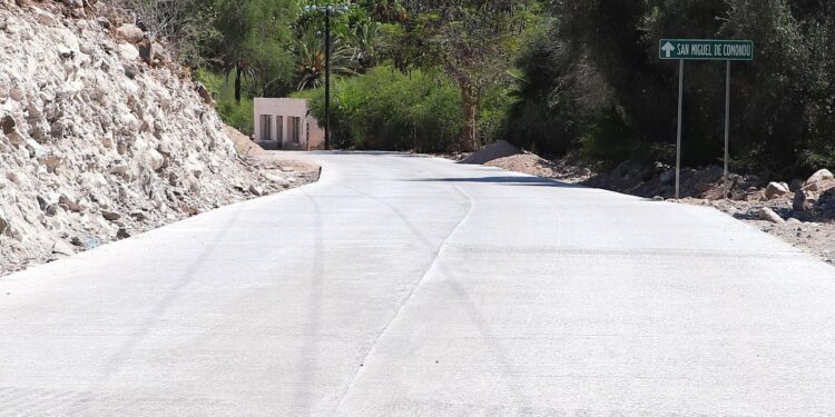 AVANZA EN 95% TRABAJOS DEL CAMINO DE SAN MIGUEL A SAN JOSÉ DE COMONDÚ, SE EJERCEN 33.7 MDP