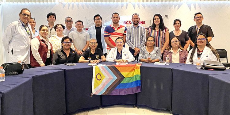 PRESENTA SALUD A COLECTIVOS PROTOCOLO PARA EL ACCESO A SERVICIOS SIN DISCRIMINACIÓN