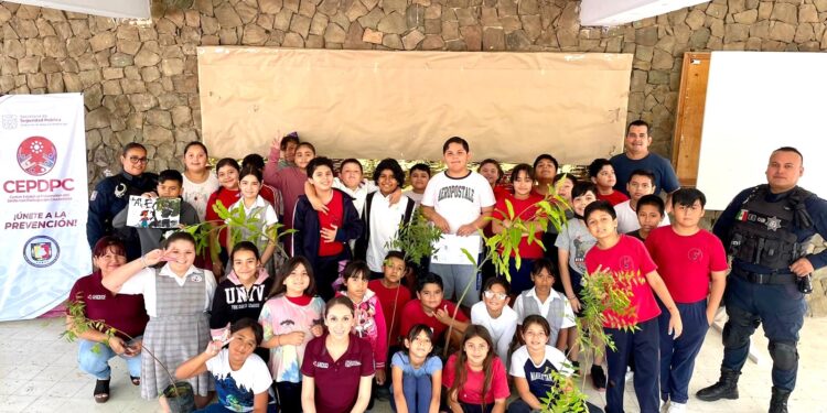 REALIZA SSPE ACTIVIDADES PREVENTIVAS CON NIÑAS Y NIÑOS DEL PLANTEL ROSENDO ROBLES