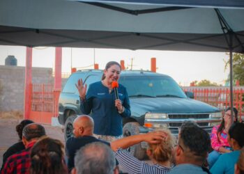 ENTREGA EDITH AGUILAR OBRA DE AMPLIACIÓN DE ALCANTARILLADO EN HEROICA MULEGÉ