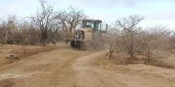 Rehabilita Servicios Públicos más de 35 kilómetros de terracería en la ciudad y en ejido Álvaro Obregón