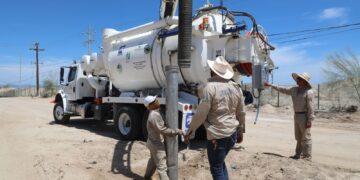 Realizaron los trabajos de desazolve y limpieza en cárcamo # 2en la delegación de La Ribera
