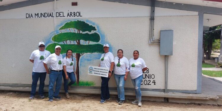 Se realizó una jornada dedicada a impartir pláticas de concientización y actividades lúdicas con estudiantes de la escuela Secundaria Técnica #05 de la delegación de Santiago