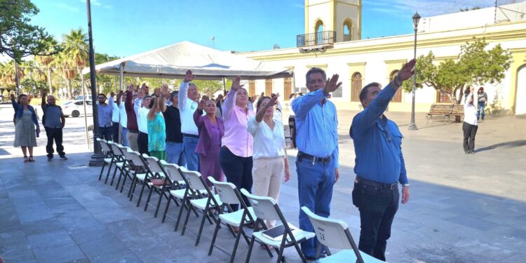 La síndica del XIV Ayuntamiento de Los Cabos Alondra Torres García subrayó su compromiso con el gobierno al que pertenece