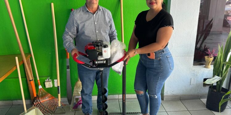 Raúl Verdugo Montaño dio inicio a la entrega de material de limpieza y equipo para el personal de las coordinaciones delegacionales de Vida Silvestre en la zona rural.