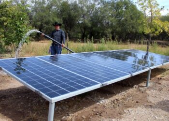 APOYA SEPADA CON EQUIPOS FOTOVOLTAICOS A PRODUCTORES DE COMONDÚ