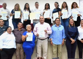 CONCLUYEN TALLERES SOBRE “CALIDAD Y CALIDEZ EN EL SERVIDOR PÚBLICO EN LOS CABOS