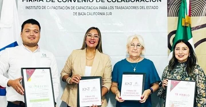 FIRMAN CONVENIO DE CAPACITACIÓN BCS Y BC