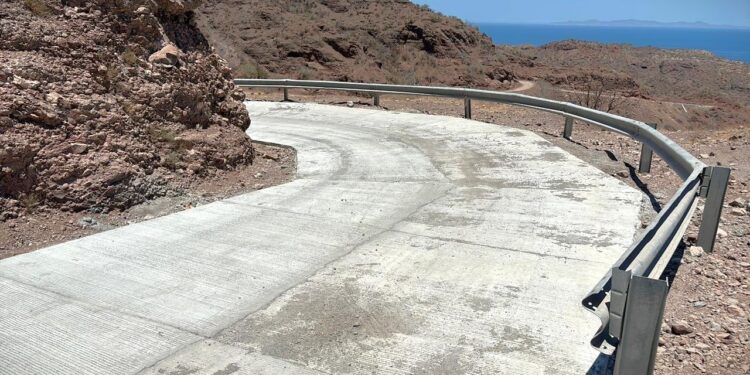 JEC REHABILITA CAMINO A LAS COMUNIDADES DE AGUA VERDE Y SAN COSME, EN LORETO