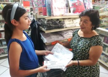 REGISTRA BCS DERRAMA DE 70 MDP EN VALES PARA UNIFORMES Y ÚTILES ESCOLARES 