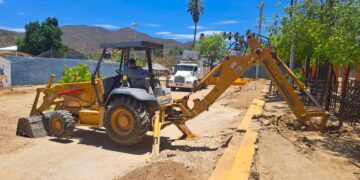 INICIA SEPUIMM CONSTRUCCIÓN DE TECHUMBRE EN SAN ANTONIO; EJERCEN 5 MDP