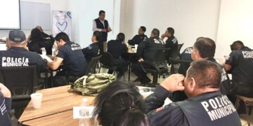 CAPACITAN A 41 POLICÍAS DE LA PAZ EN MATERIA DE TRATA DE PERSONAS