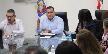 ENCABEZA SECRETARIO GENERAL DE GOBIERNO REUNIÓN CON TITULARES DE ÁREA