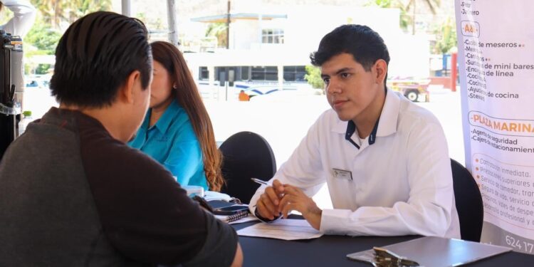 BCS, SEDE DE LA “FERIA NACIONAL DE EMPLEO POR LA JUVENTUD” EN LOS CABOS