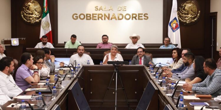 ACUERDAN ACCIONES GOBIERNO DE BCS Y SAT, PREVIO A ENTREGA RECEPCIÓN DE NUEVAS ADMINISTRACIONES