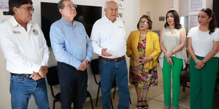 RECORRE VMCC INSTALACIONES DEL CENTRO DE CONVIVENCIA FAMILIAR DE CABO SAN LUCAS