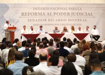 REALIZAN EN LA PAZ FORO DE DIÁLOGO SOBRE LA REFORMA JUDICIAL