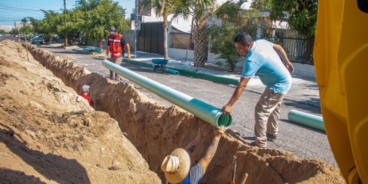 Atendidas 199 fugas por el OOMSAPAS La Paz durante la semana pasada