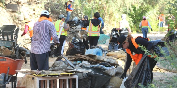 Es importante denunciar a quien se sorprenda tirando basura en arroyos o vía pública: SEPUM