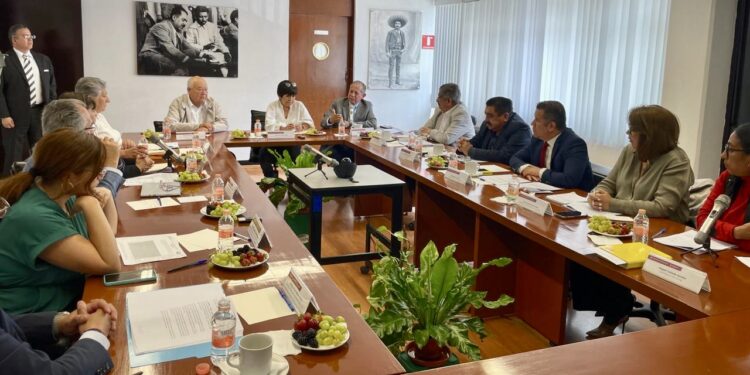 CONCRETA GOBERNADOR DE BCS DONACIÓN DE LA PLANTA DE TRATAMIENTO DE AGUAS RESIDUALES PARA LOS CABOS