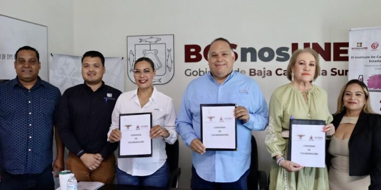 FIRMAN CONVENIO DE COLABORACIÓN ICATEBCS E INSTITUTO DE LAS MUJERES DE LOS CABOS