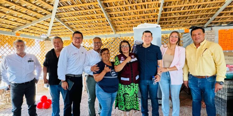 OFRECEN CURSOS Y TALLERES A FAVOR DE LA POBLACIÓN DE SAN BUTO Y PUERTO ALCATRAZ, EN COMONDÚ