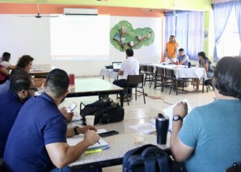 FINALIZAN ESTE VIERNES TALLERES INTENSIVOS PARA DOCENTES DE NIVEL BÁSICO