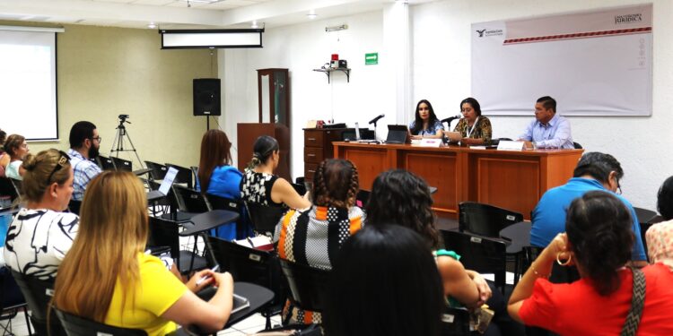 CAPACITAN A PERSONAL DEL SISTEMA DE JUSTICIA PENAL EN RAZONAMIENTO PROBATORIO