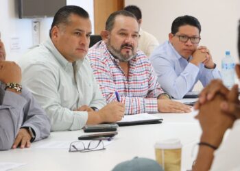 AVANZAN TRABAJOS DE LA MESA PERMANENTE DEL TRANSPORTE EN LOS CABOS 