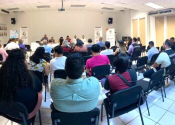 REALIZAN PANEL PARA PREVENIR EL TRABAJO INFANTIL Y LA TRATA DE PERSONAS 