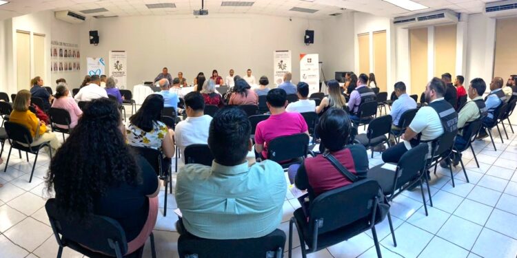 REALIZAN PANEL PARA PREVENIR EL TRABAJO INFANTIL Y LA TRATA DE PERSONAS 