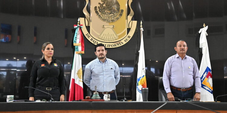 Prepara XVI Legislatura homenaje póstumo a Armando Trasviña Taylor, Diputado Constituyente