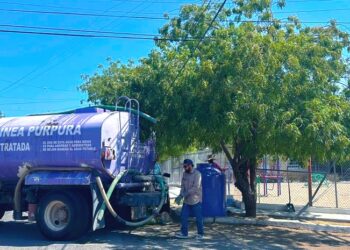 Se reutilizaron más de 175 mil  litros de agua tratada esta semana con la pipa púrpura