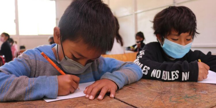 PROTEGE SEP DERECHO A LA EDUCACIÓN DE MÁS DE MIL 800 ALUMNOS EN CAMPOS AGRÍCOLAS