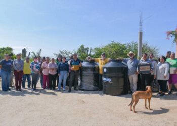 La Dirección Municipal de Atención Ciudadana hizo entrega de apoyos sociales en la comunidad de Los Pozos en CSL