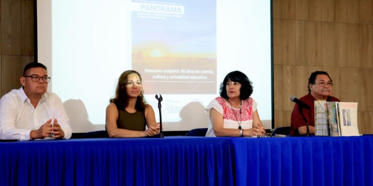 Éxito en la presentación del número conmemorativo de la revista “Panorama” de la UABCS