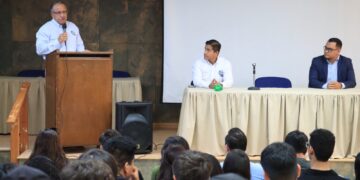 Inicia Foro Economía y Negocios 2024 en la UABCS 