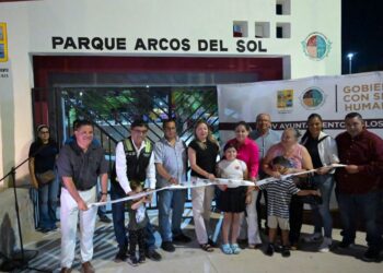 Deportistas celebran la reapertura del parque de Arcos del Sol y el campo de fútbol 7 “La Joya” en CSL