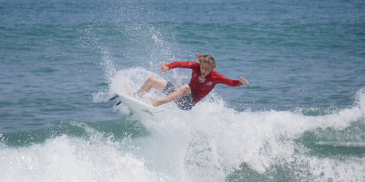 BAJA CALIFORNIA SUR: UN TERRITORIO IDEAL PARA LA PRÁCTICA DEL SURF