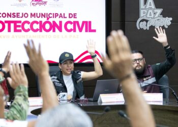 Continúa Ayuntamiento de La Paz en alerta ante cercanía de la tormenta tropical “Ileana”